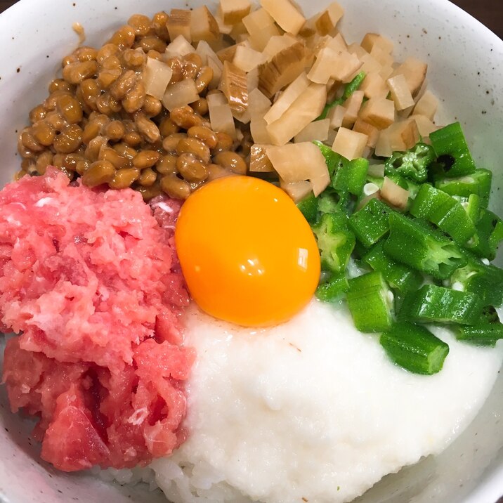 簡単！ネバネバ爆弾丼